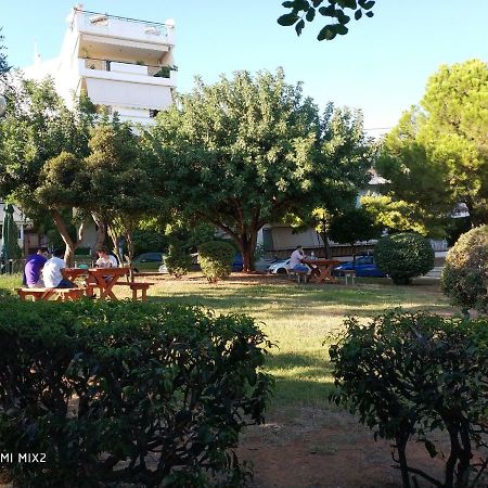Beautiful House In Alimos Near To The Beach And Metro Athènes Extérieur photo