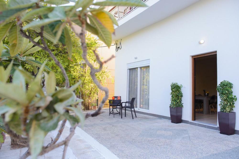 Beautiful House In Alimos Near To The Beach And Metro Athènes Extérieur photo