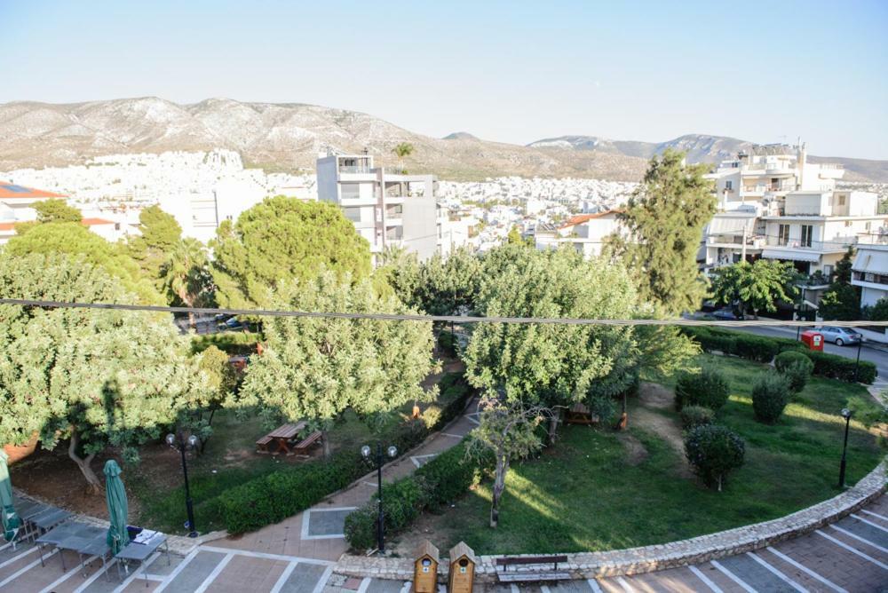Beautiful House In Alimos Near To The Beach And Metro Athènes Extérieur photo